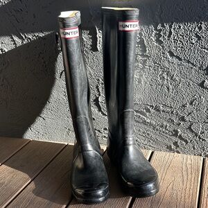 Hunter Classic Black Rain Boots